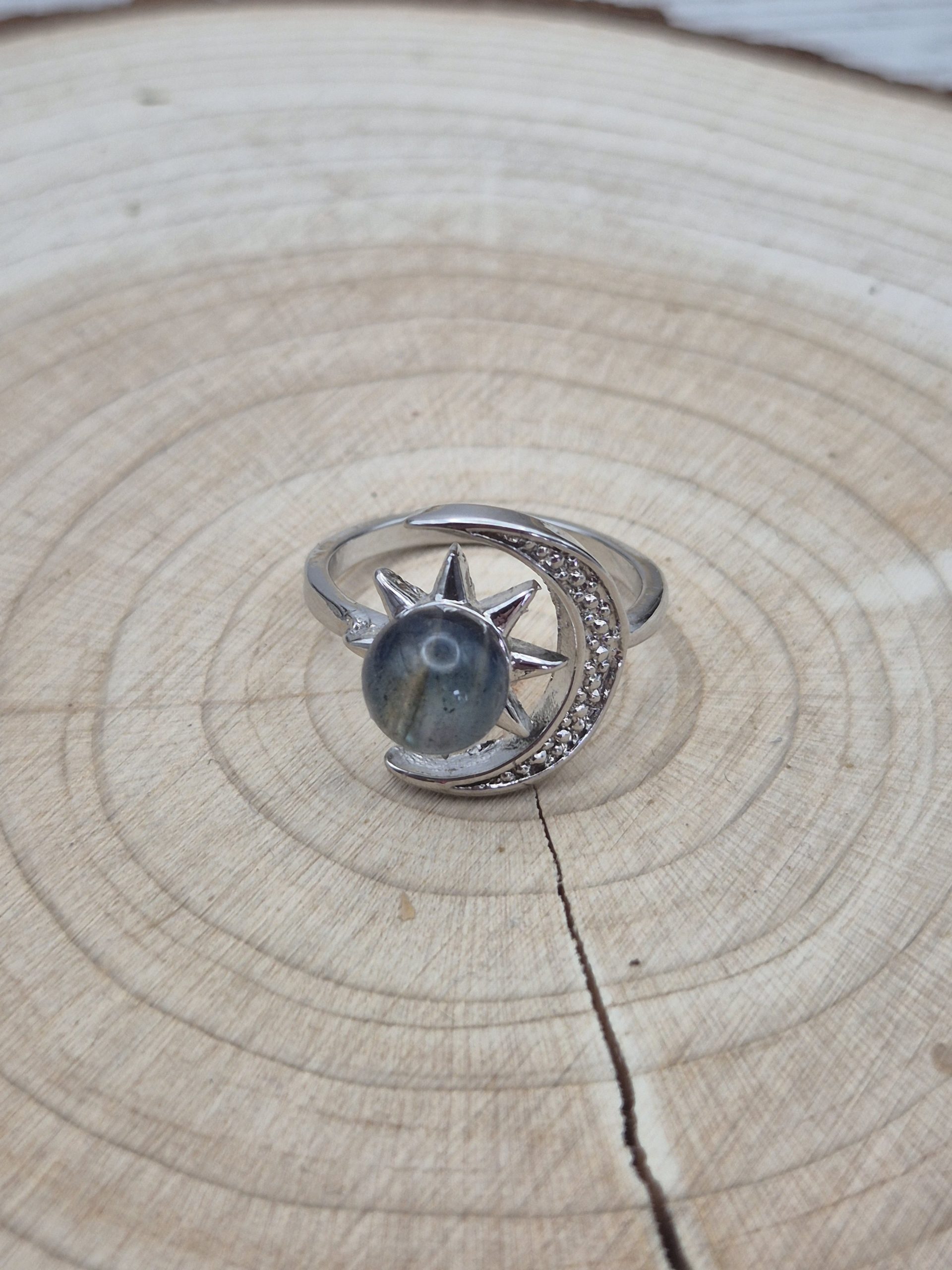 Labradorite Sun & Moon Ring - Image 2