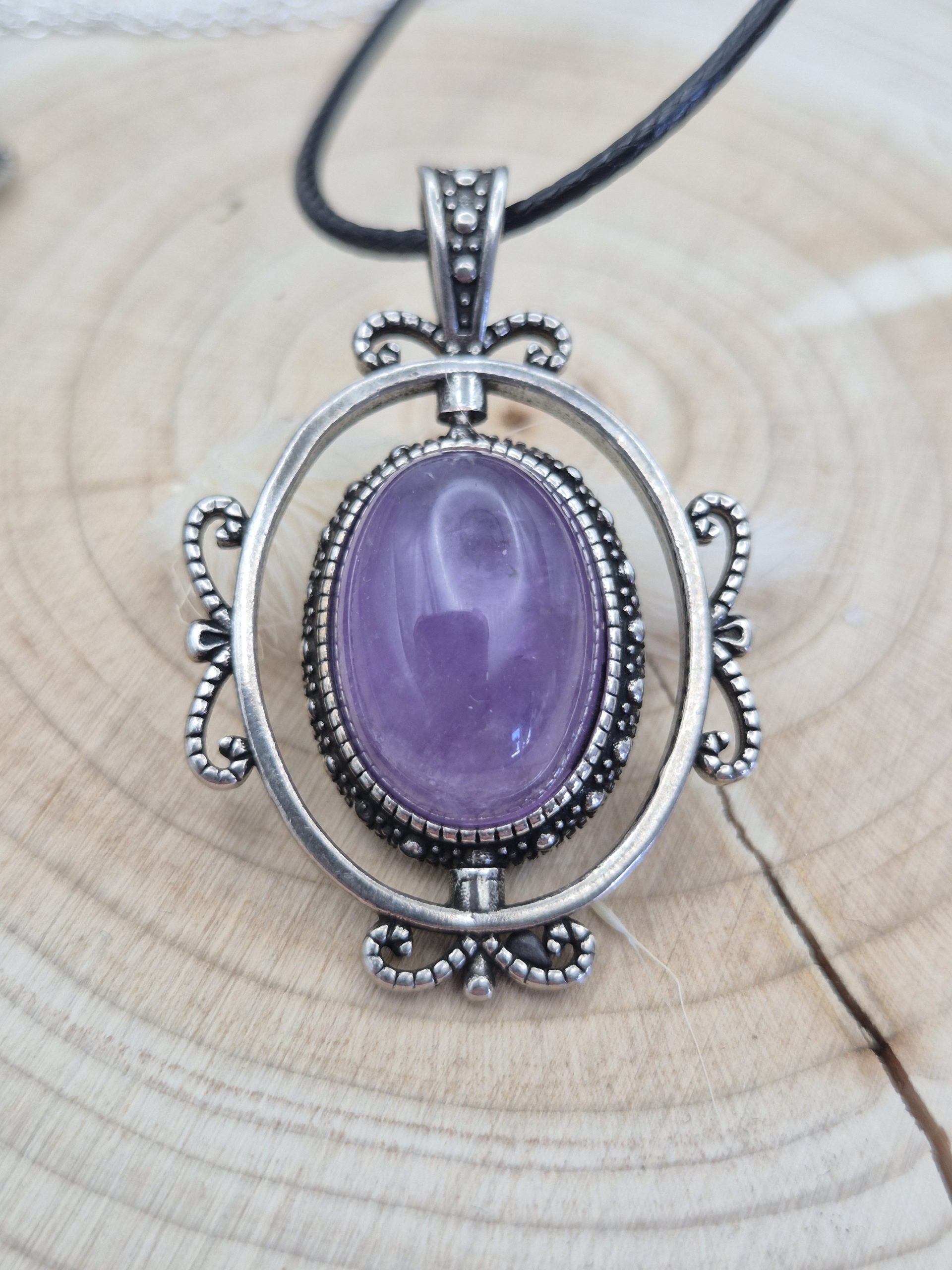 Amethyst Vintage Spinner Necklace
